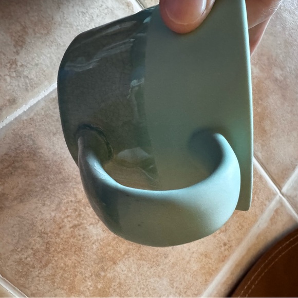 🌼Anthropologie Set of 2 Teal Ceramic mugs🌼 Like New. Never used🌼 - Picture 14 of 14